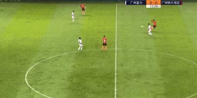 开云-包含封堵反击！球队巧妙布局，成功封堵对手反击的词条