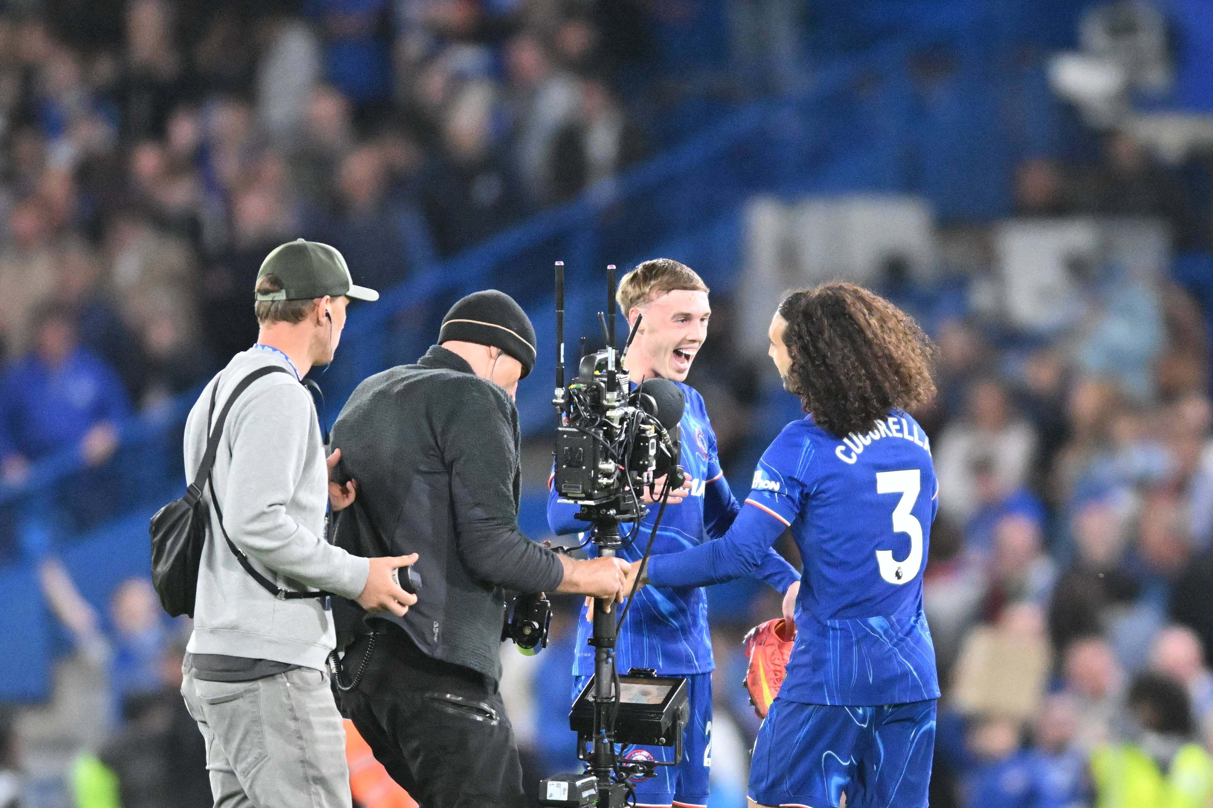 曼联客场惨败切尔西,遭遇两连败 曼联客场惨败切尔西,遭遇两连败