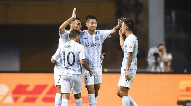 关于上海申花客场不敌广州富力,遭遇两连败的信息 关于上海申花客场不敌广州富力,遭遇两连败的信息