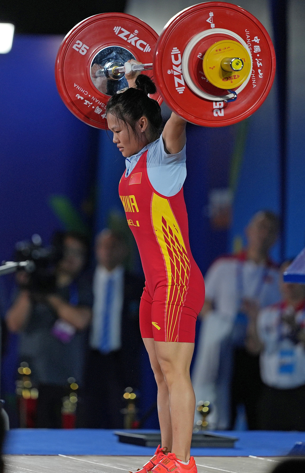 开云体育app-举重项目泰国选手打破记录夺得冠军