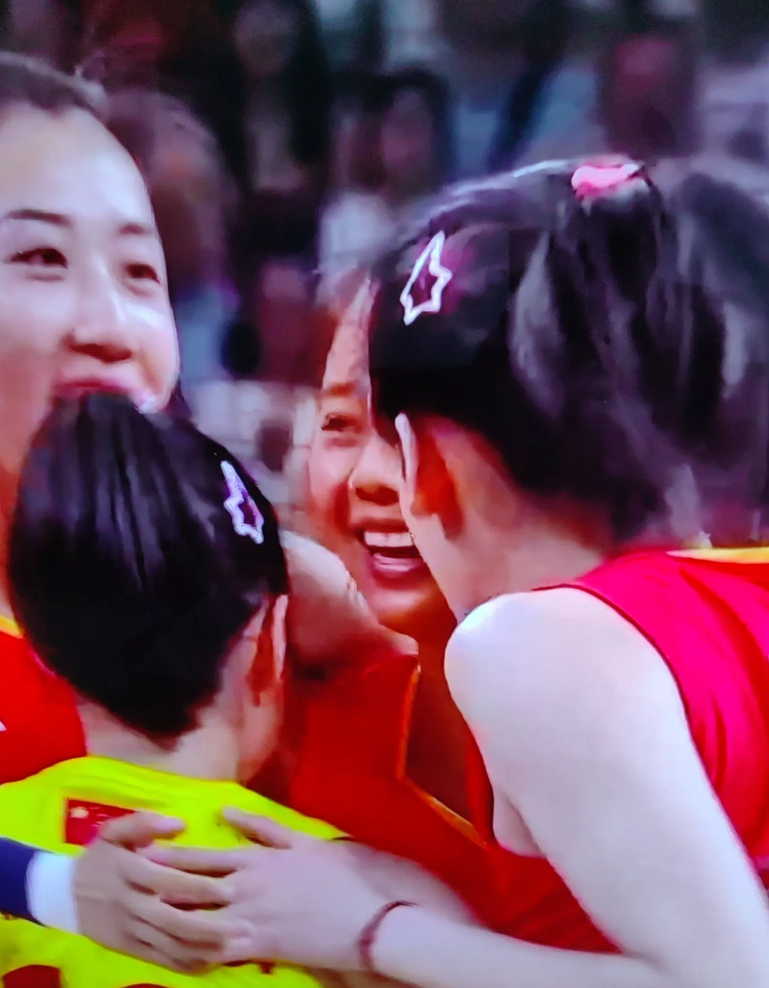 风起云涌!中国女足勇夺赛场宝座的简单介绍 风起云涌!中国女足勇夺赛场宝座的简单介绍