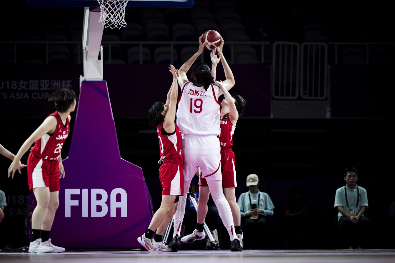 开云体育平台APP-关于主场作战!本土球员助球队战胜强敌的信息