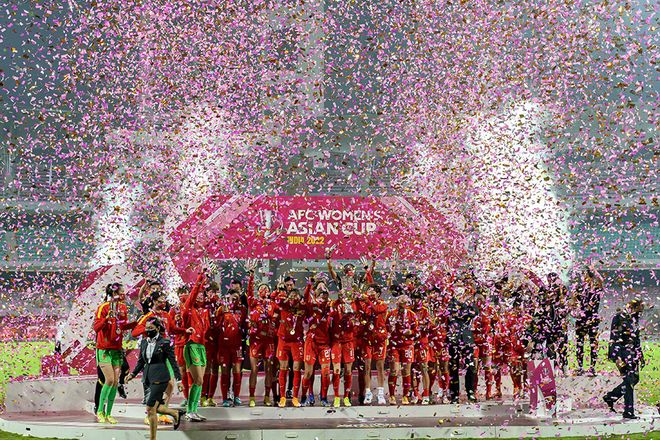 美洲选手再度登领奖台,豪取喝彩的简单介绍 美洲选手再度登领奖台,豪取喝彩的简单介绍