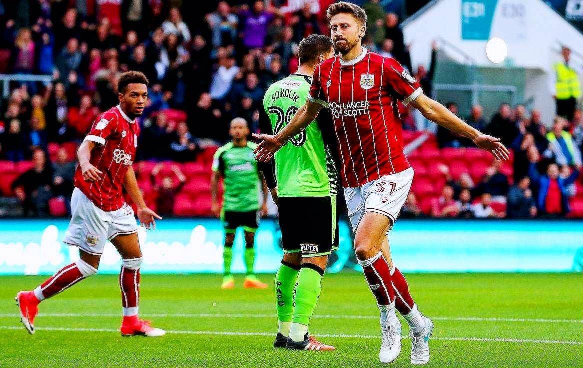 包含伯恩利队在比赛中表现出色,获得胜利的词条 包含伯恩利队在比赛中表现出色,获得胜利的词条