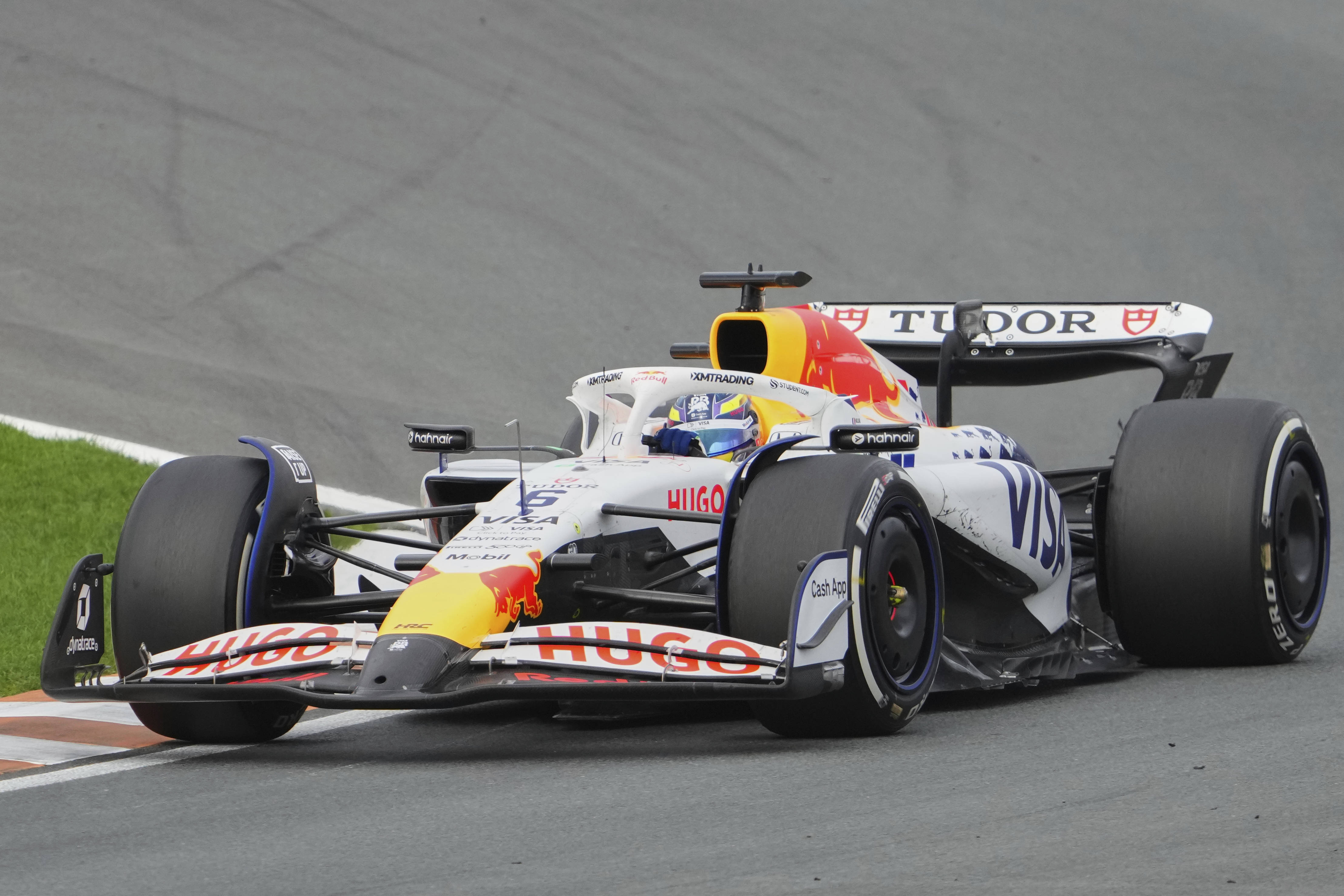 开云体育在线-红牛二队力克迈凯伦，拉塞尔统治全场