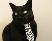 东方巨龙挑战天空霸主,当广东队遇上老鹰,约基奇在关键时刻的得分艺术