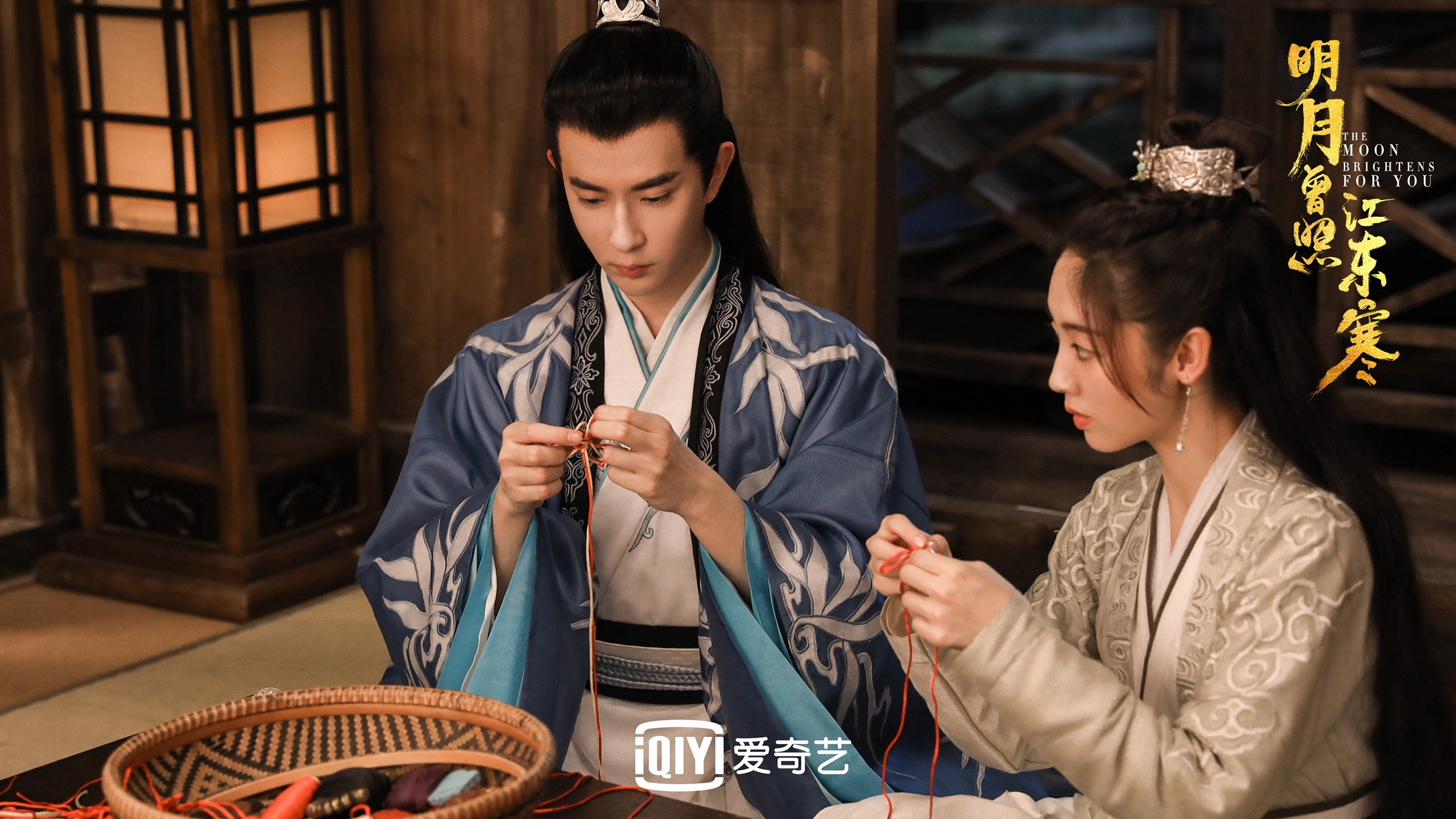 双线奏鸣曲，德甲争冠的窒息博弈与英格兰的机械降神