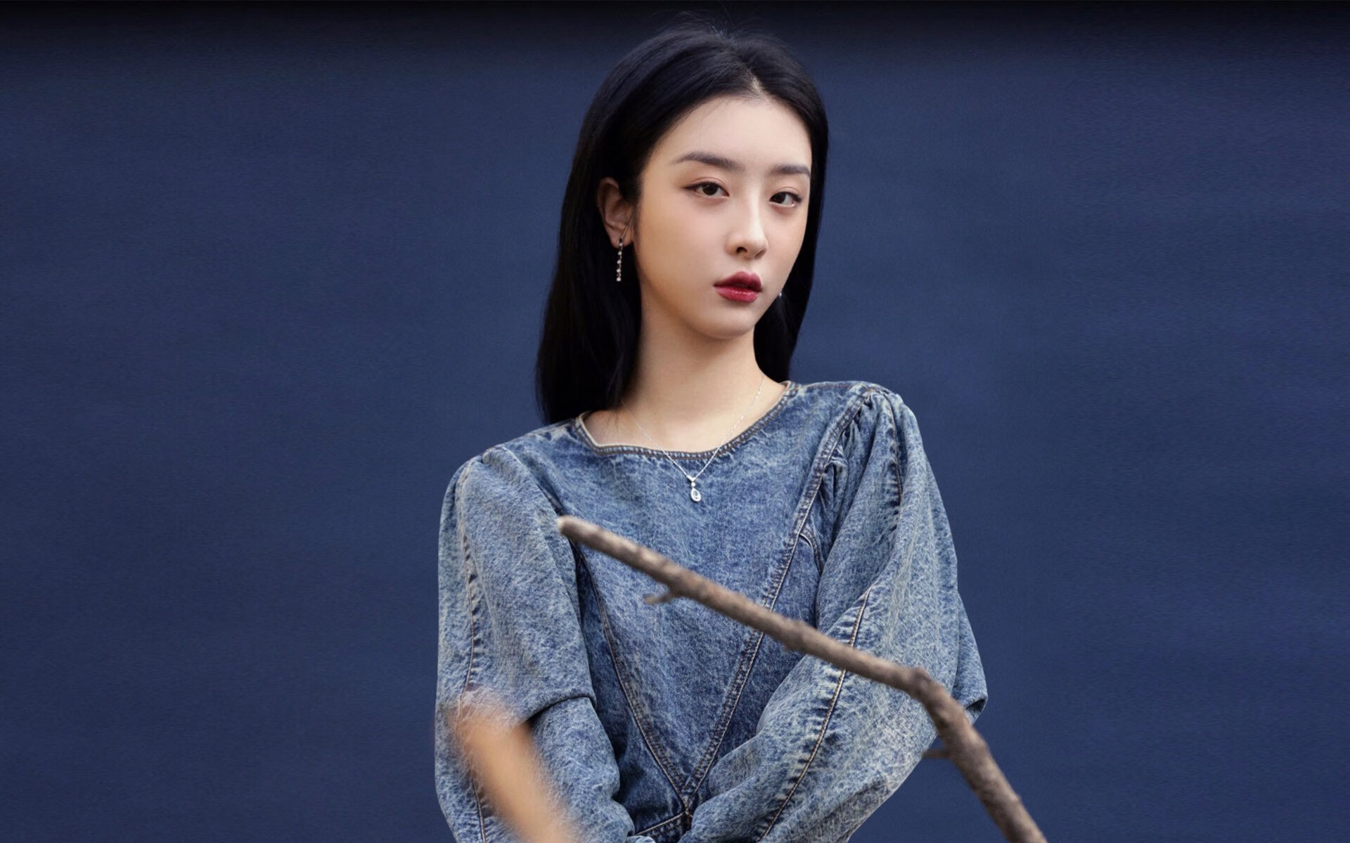 跨界巅峰战，老鹰险胜广厦，塔图姆砍下高光数据